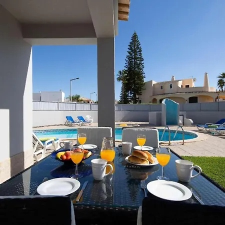 Villa Vivenda Rato *