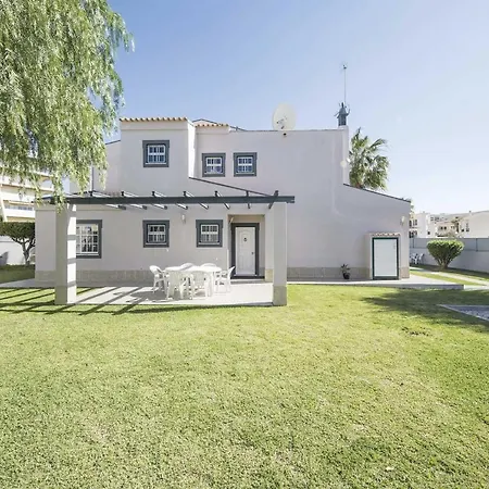 Vivenda Rato Villa *